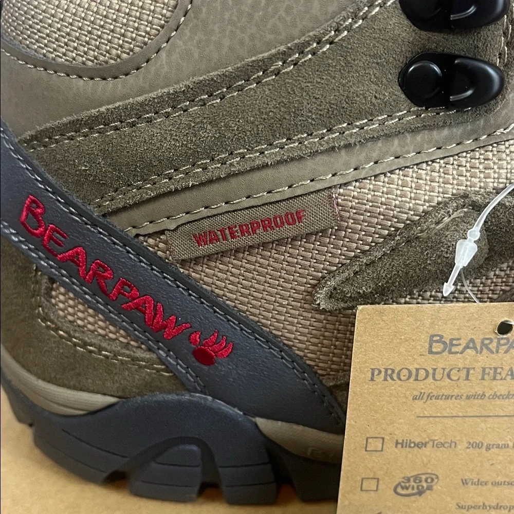 Bearpaw women’s NEW Corsica women’s waterproof hiking Gorpcore boots READ